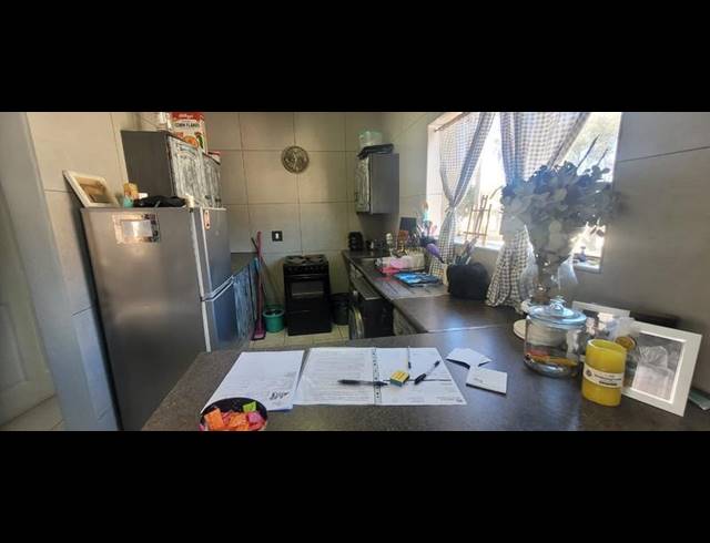 1 BEDROOM TOWNHOUSE FOR SALE IN VERWOERDPARK